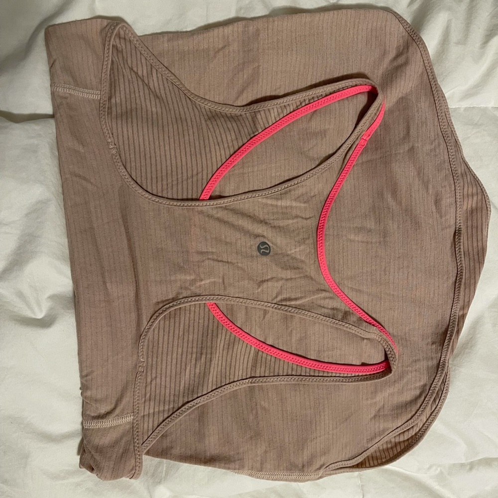 Lululemon pink/nude tank top size 6